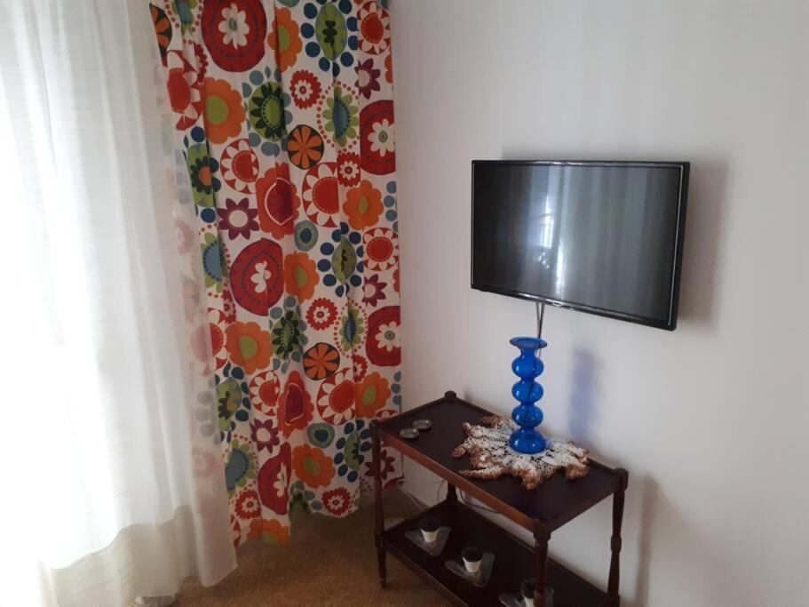Cozy Seaside Apartment Loutraki エクステリア 写真