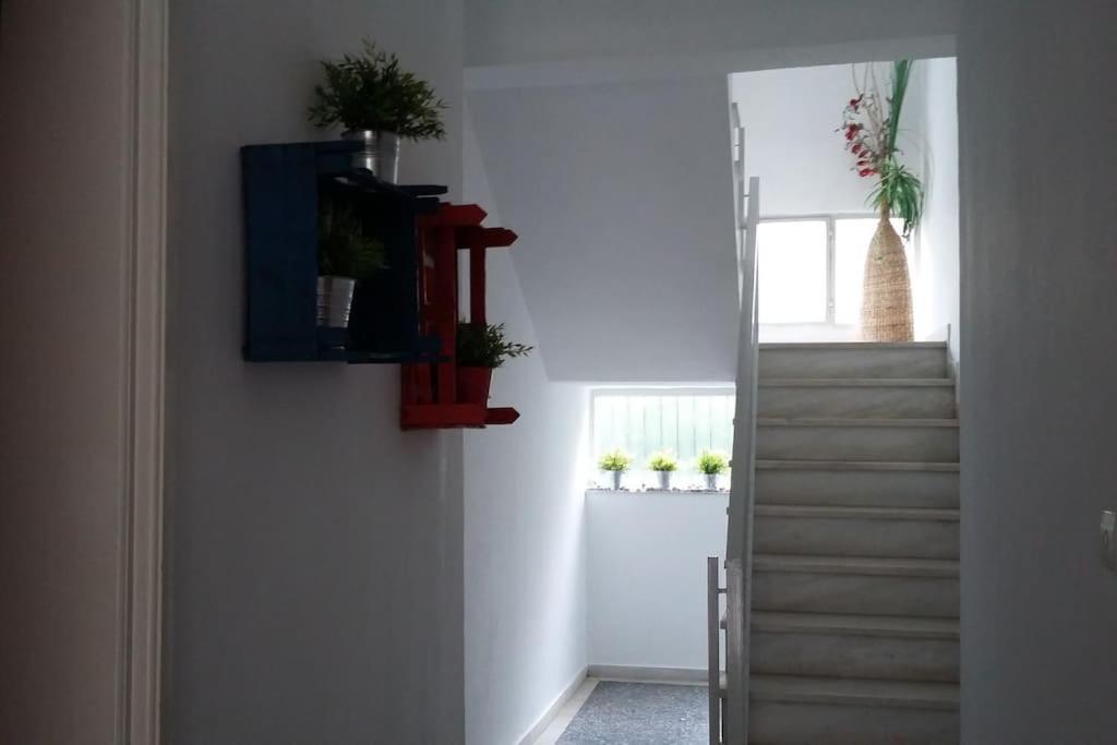 Cozy Seaside Apartment Loutraki エクステリア 写真
